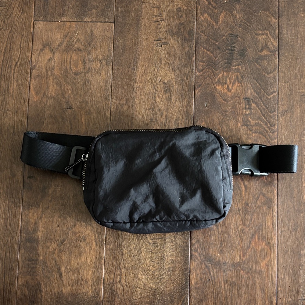 Stylish Black Belt Bag